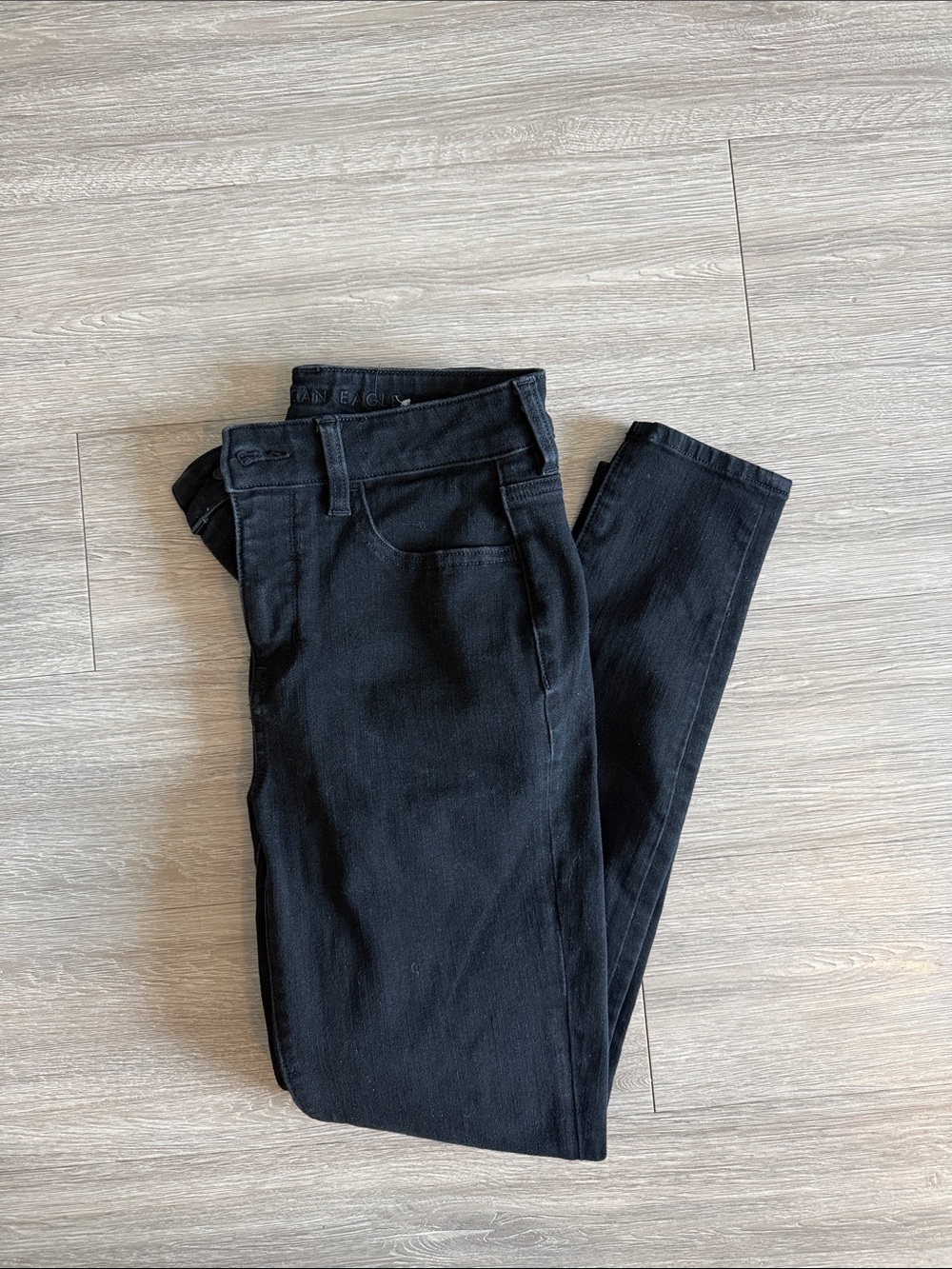 American Eagle Black Women’s “the dream jean” Skinny Jeans